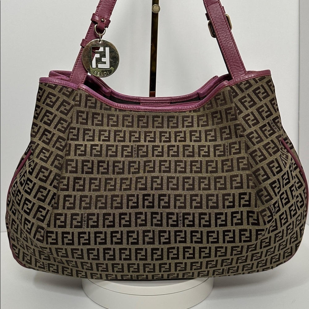 💯Authentic Fendi Zucchino Canvas and Leather Charm Shoulder Bag🍀 - Picture 3 of 17